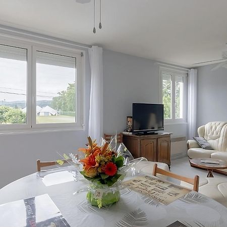Apartamento Lumineux, Bien Situe Et Tres Calme + Parking Prive Le Bugue Exterior foto